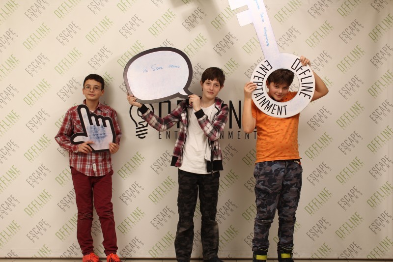 :)-image
